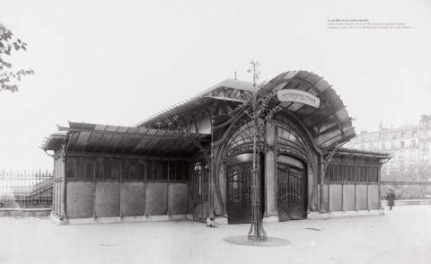 Le Pavillon de la station Bastille. Cliché Charles Maidron. 30 avril 1902.